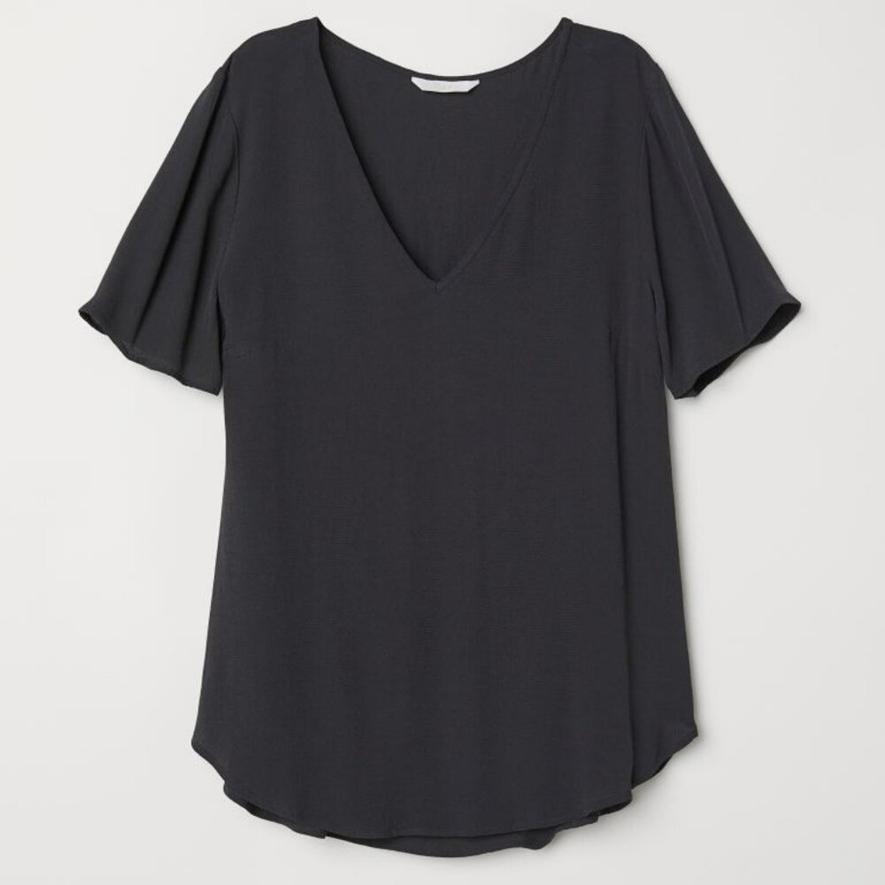 H&M Short Sleeve Viscose blouse gray size Medium NWT